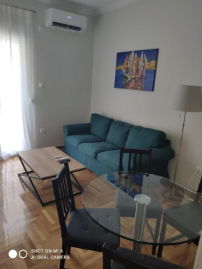 Μ&Κ - Your Athens Home - Νewly renovated 2bd apartment in family neighborhood close to city center
